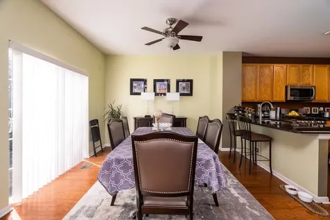 749 Dillon Court Grayslake IL 60030