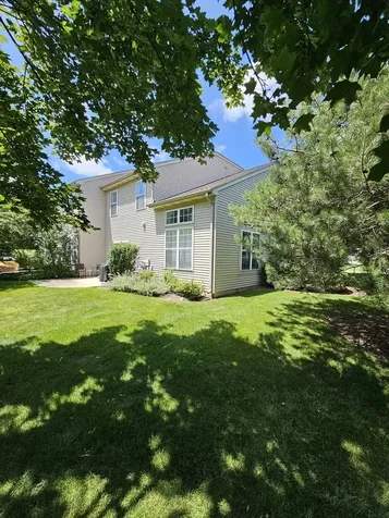 749 Dillon Court Grayslake IL 60030