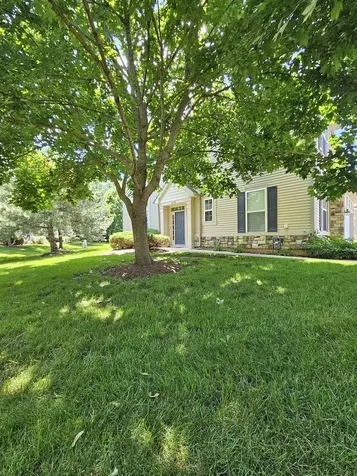 749 Dillon Court Grayslake IL 60030