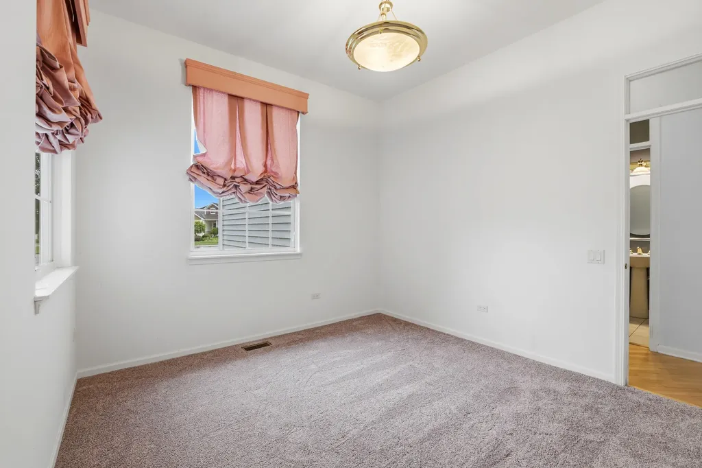 12706 Sycamore Court Huntley IL 60142