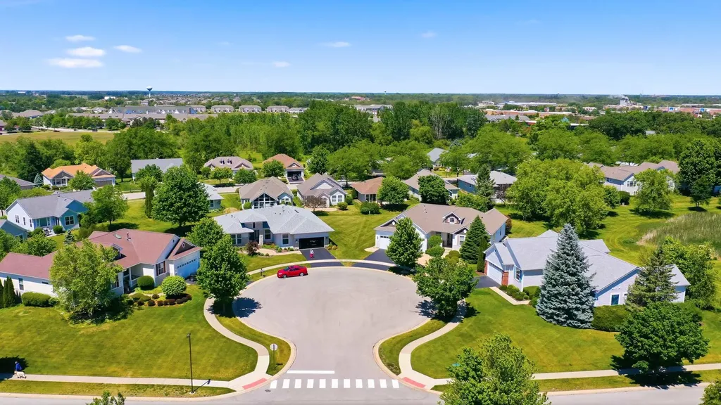 12706 Sycamore Court Huntley IL 60142