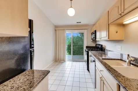 426 Elizabeth Drive Wood Dale IL 60191