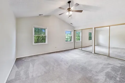 426 Elizabeth Drive Wood Dale IL 60191