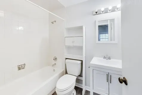 426 Elizabeth Drive Wood Dale IL 60191