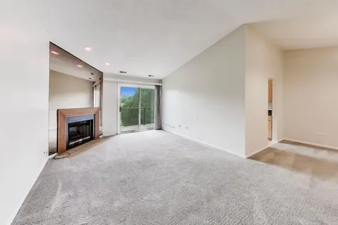 426 Elizabeth Drive Wood Dale IL 60191