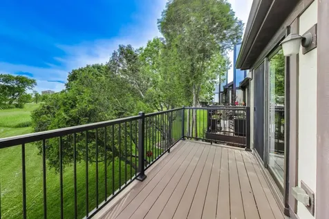 426 Elizabeth Drive Wood Dale IL 60191
