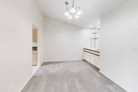 426 Elizabeth Drive Wood Dale IL 60191