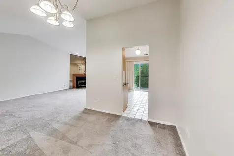 426 Elizabeth Drive Wood Dale IL 60191