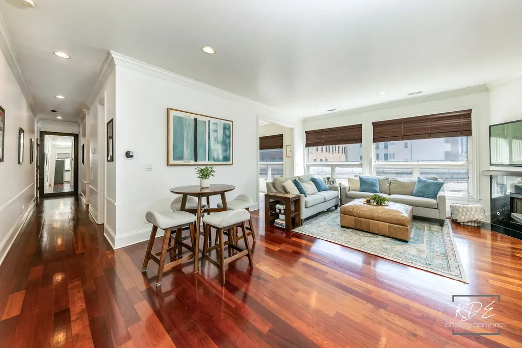 700 West Grand Avenue Chicago IL 60654