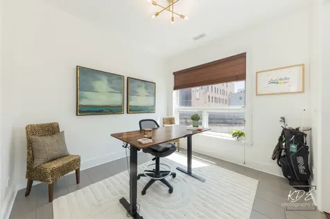 700 West Grand Avenue Chicago IL 60654