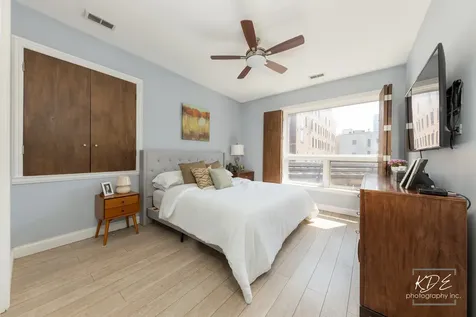 700 West Grand Avenue Chicago IL 60654