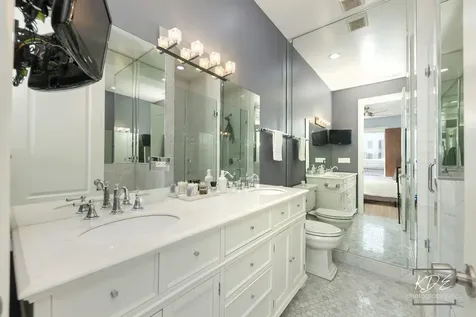 700 West Grand Avenue Chicago IL 60654