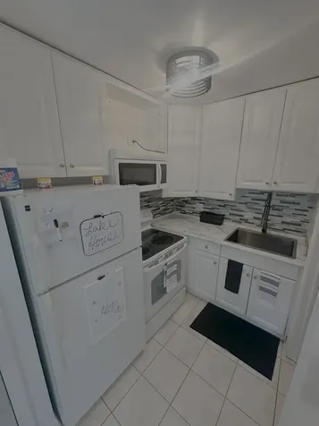 44 Nassau Colony Fox Lake IL 60020