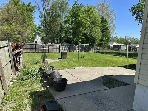 102 East Grove Street Streator IL 61364