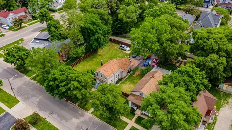 408 Gardner Street Joliet IL 60433