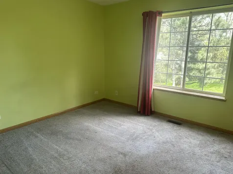 211 Monarch Drive Streamwood IL 60107