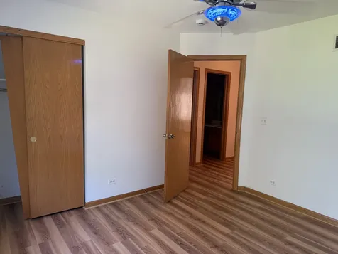 211 Monarch Drive Streamwood IL 60107