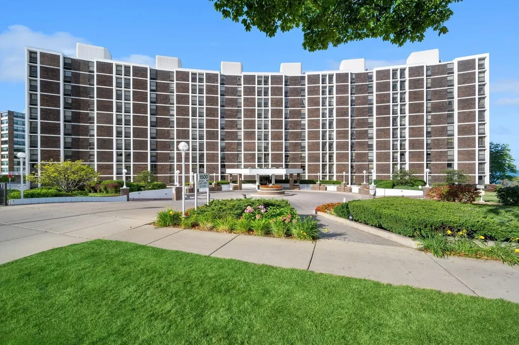 1500 Sheridan Road Wilmette IL 60091