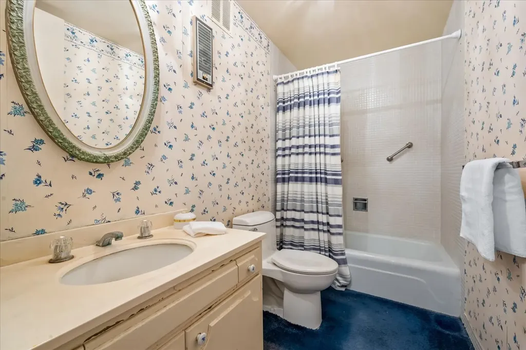 1500 Sheridan Road Wilmette IL 60091