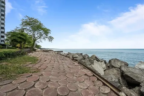 1500 Sheridan Road Wilmette IL 60091