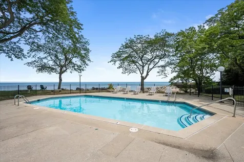 1500 Sheridan Road Wilmette IL 60091