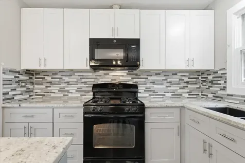 850 Gerald Avenue South Elgin IL 60177
