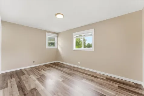 850 Gerald Avenue South Elgin IL 60177