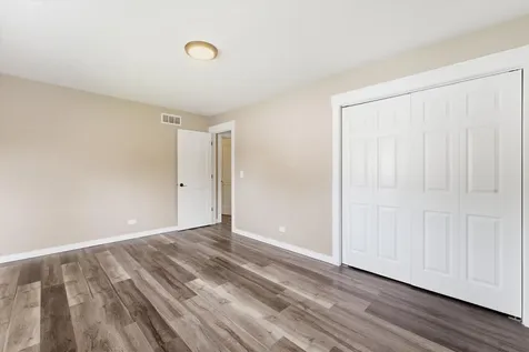 850 Gerald Avenue South Elgin IL 60177