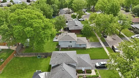 850 Gerald Avenue South Elgin IL 60177