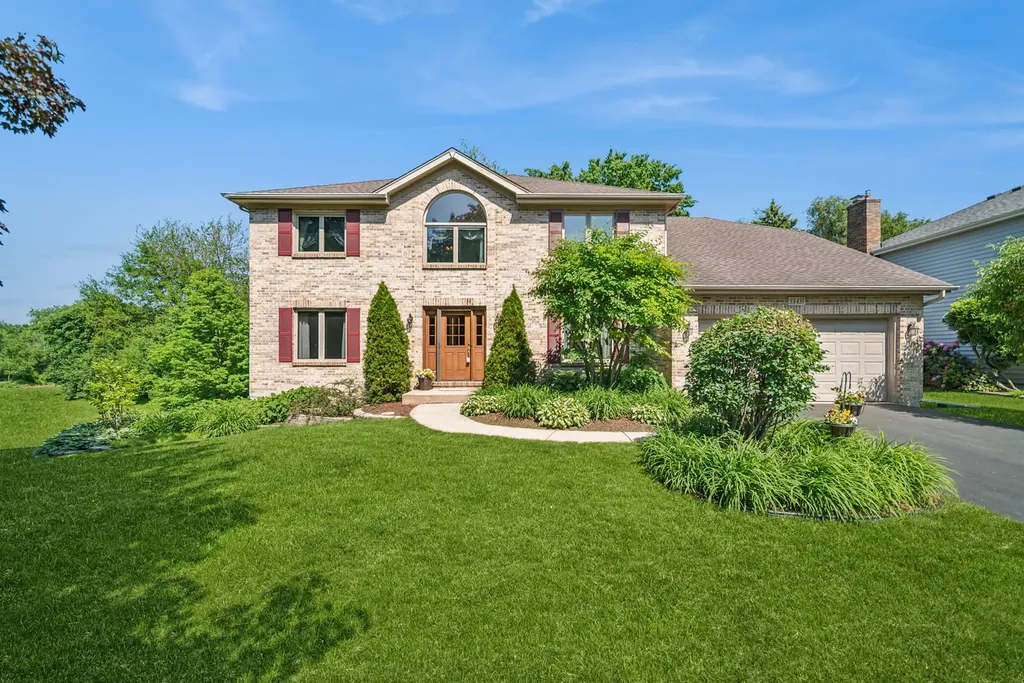 5S435 Arlington Avenue Naperville IL 60540
