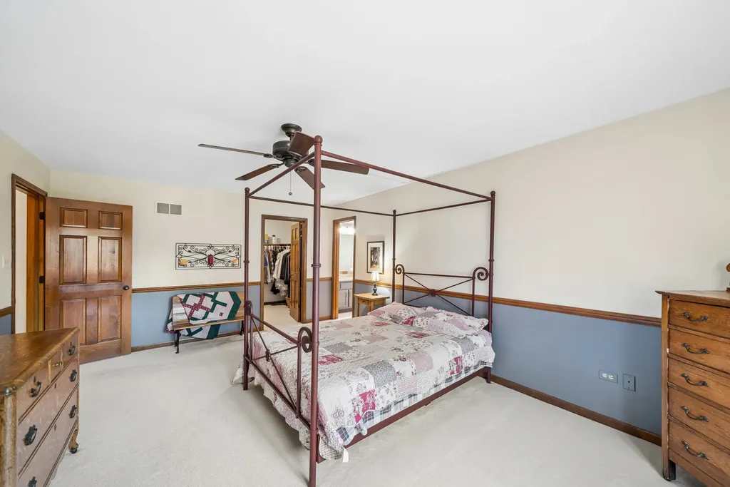 5S435 Arlington Avenue Naperville IL 60540
