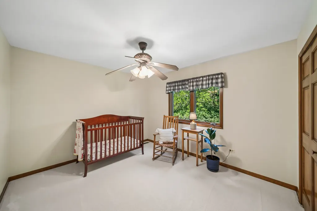 5S435 Arlington Avenue Naperville IL 60540