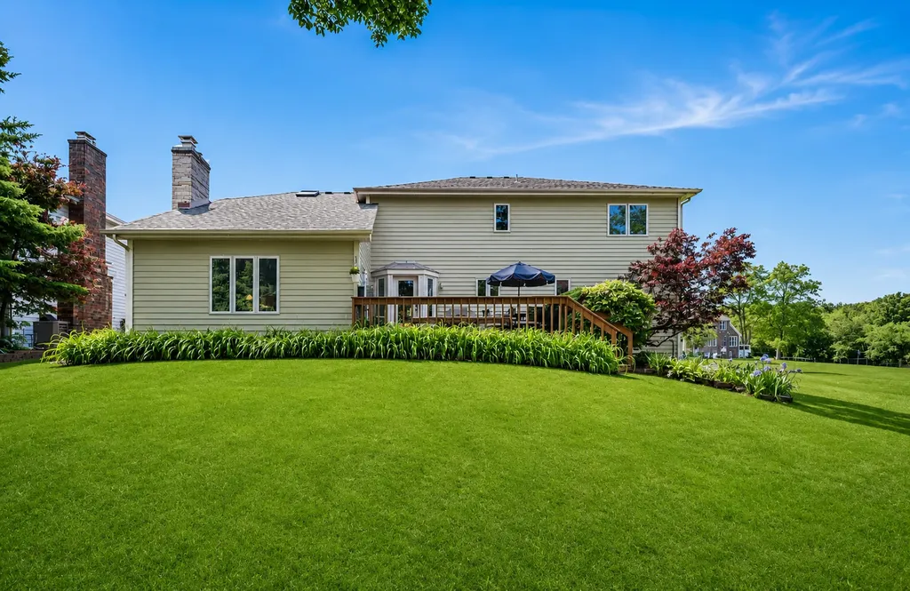 5S435 Arlington Avenue Naperville IL 60540