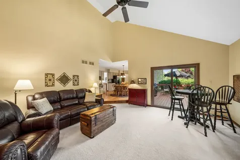 5S435 Arlington Avenue Naperville IL 60540