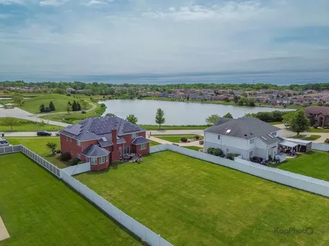 18730 Welch Way Country Club Hills IL 60478