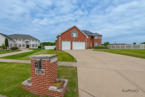 18730 Welch Way Country Club Hills IL 60478