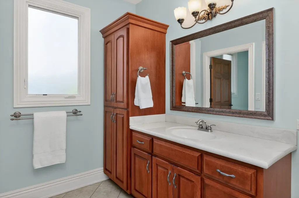 715 Marston Avenue Glen Ellyn IL 60137