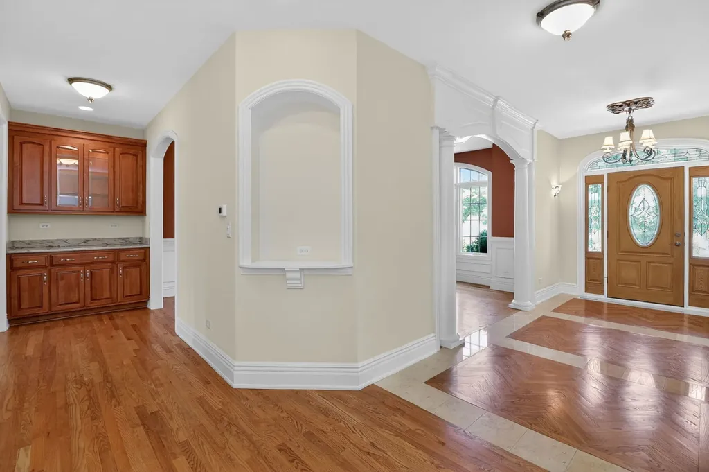 715 Marston Avenue Glen Ellyn IL 60137