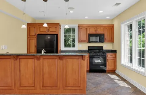 715 Marston Avenue Glen Ellyn IL 60137