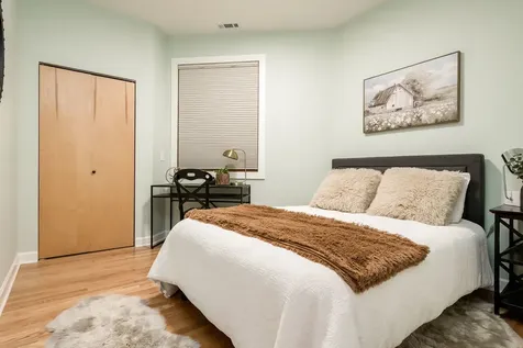 1621 West North Avenue Chicago IL 60622