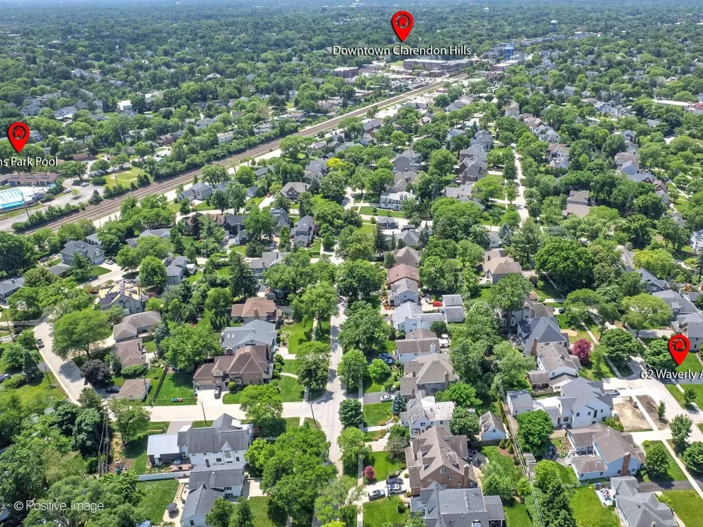 62 Waverly Avenue Clarendon Hills IL 60514