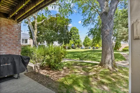 981 Golf Course Road Crystal Lake IL 60014