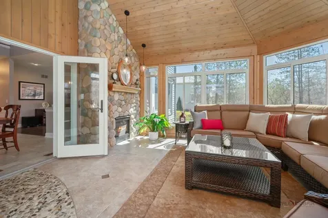 4811 Preserve Parkway Long Grove IL 60047