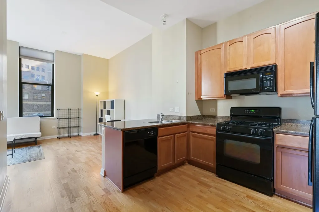 8 West Monroe Street Chicago IL 60603