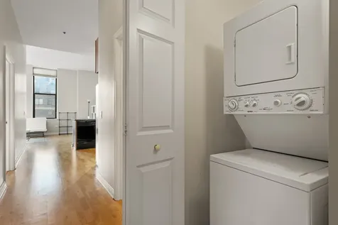 8 West Monroe Street Chicago IL 60603