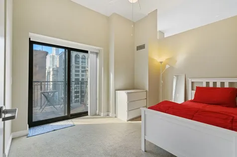 8 West Monroe Street Chicago IL 60603