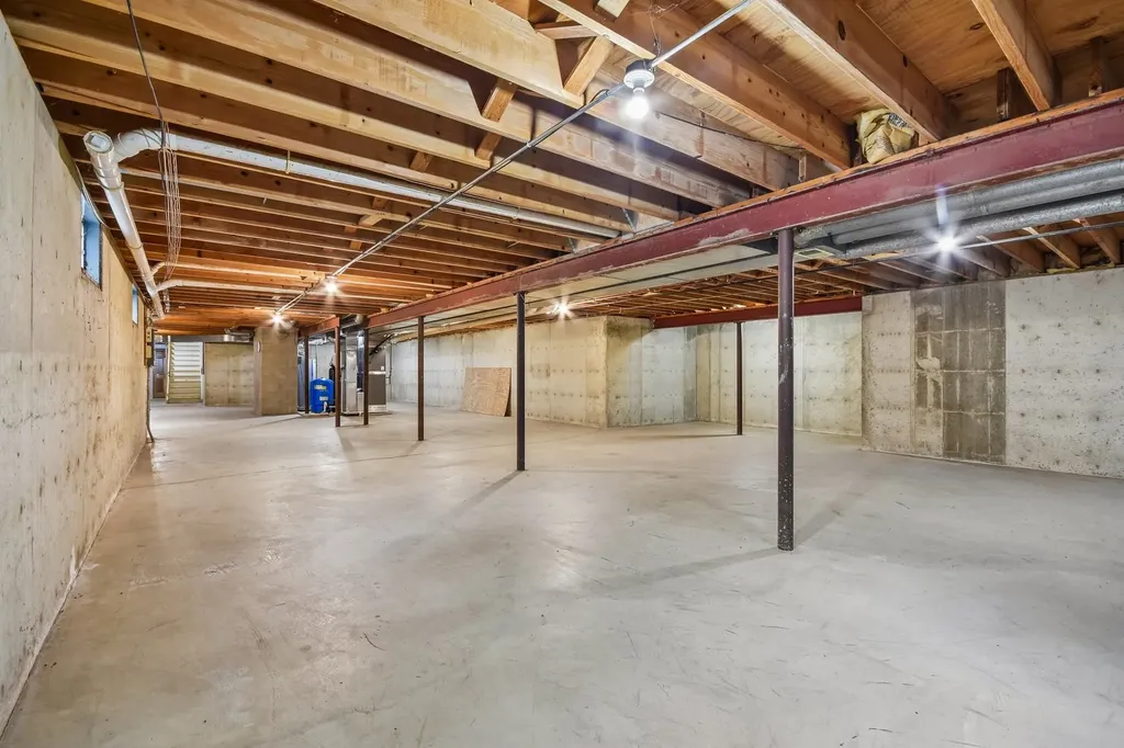 6S155 West Ridge Drive Aurora IL 60506