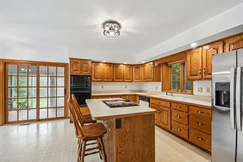 6S155 West Ridge Drive Aurora IL 60506