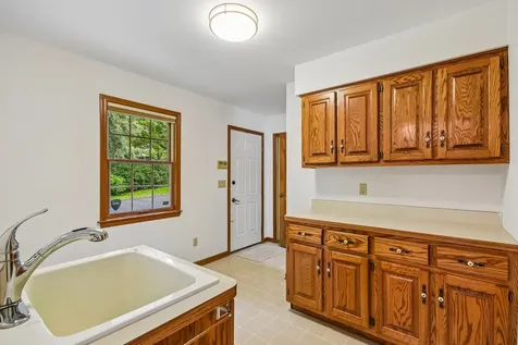 6S155 West Ridge Drive Aurora IL 60506
