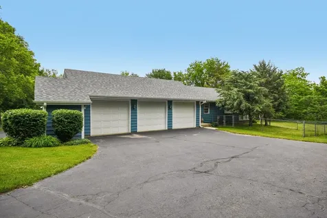 6S155 West Ridge Drive Aurora IL 60506